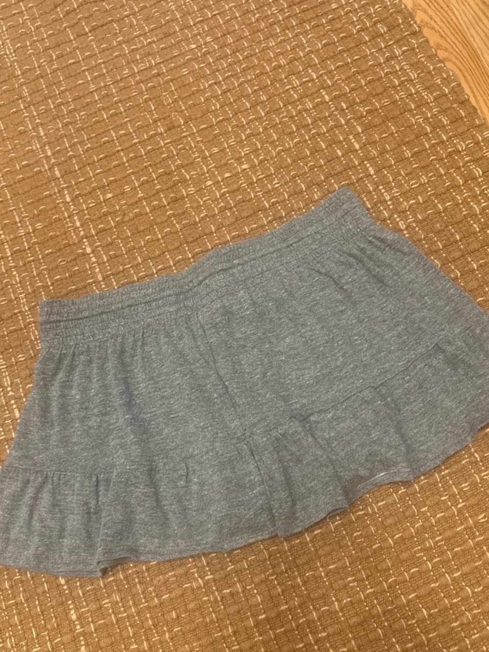 Soffe Gray Ruffle Drawstring Skort with Maroon Logo - Picture 3 of 3